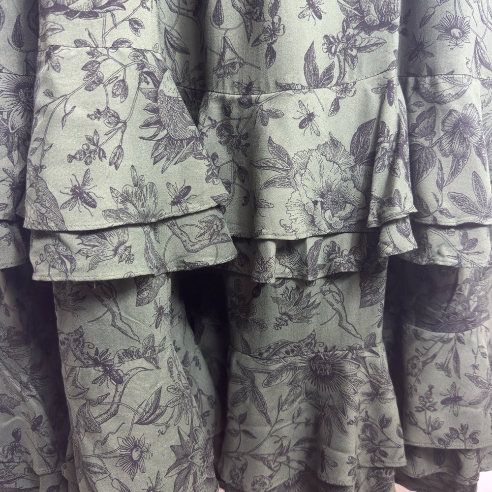 Disturbia Meadow Flowers Floral Print Tiered Midi Dress - Picture 7 of 8
